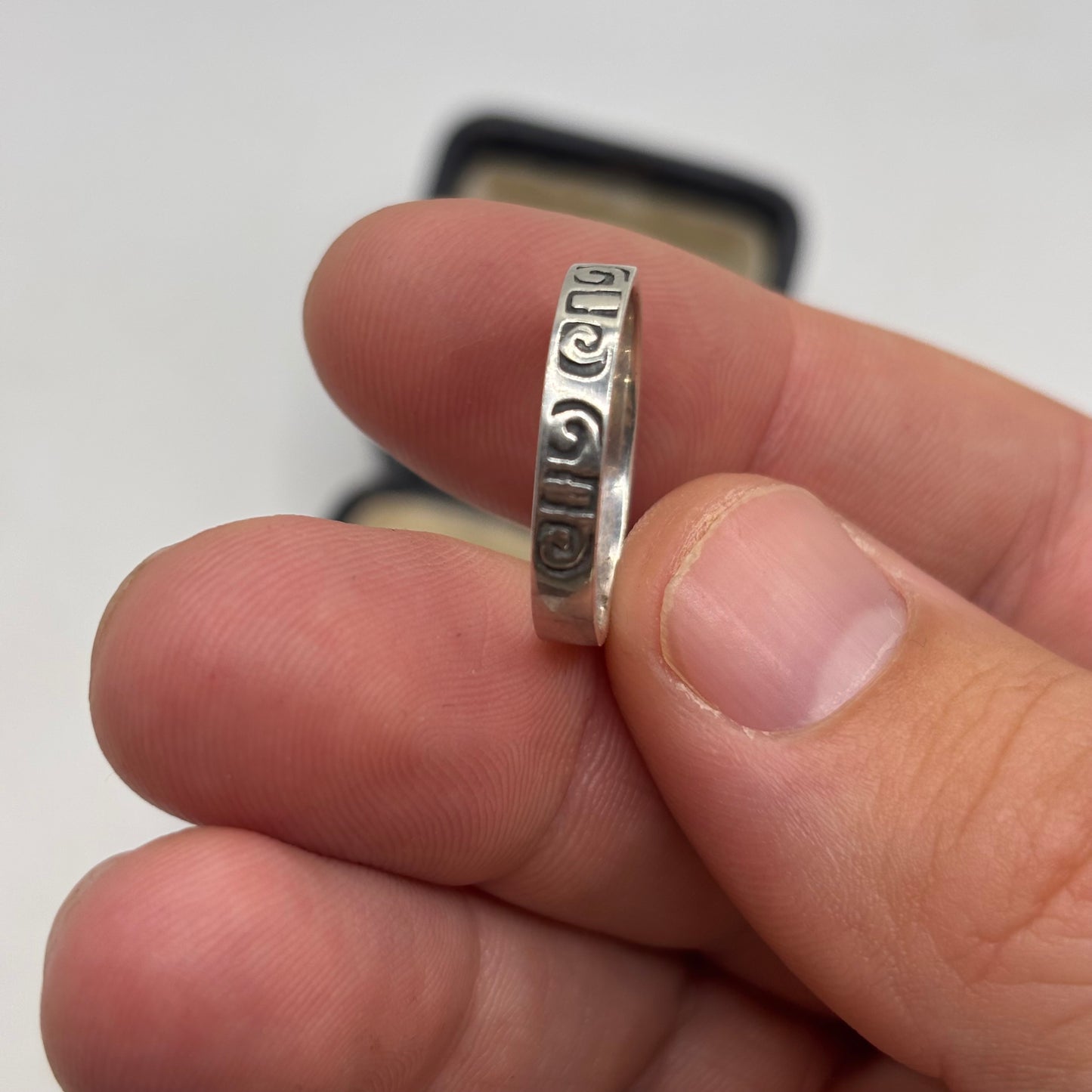 Silver Swirl Ring (P)