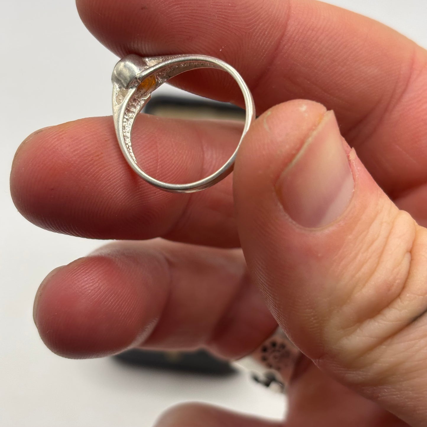 Silver Amber Ring (N 1/2)