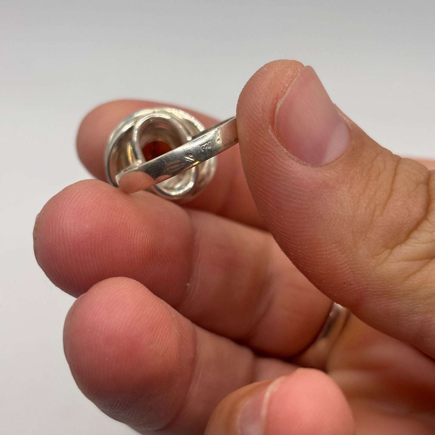 Silver Amber Ring (R)