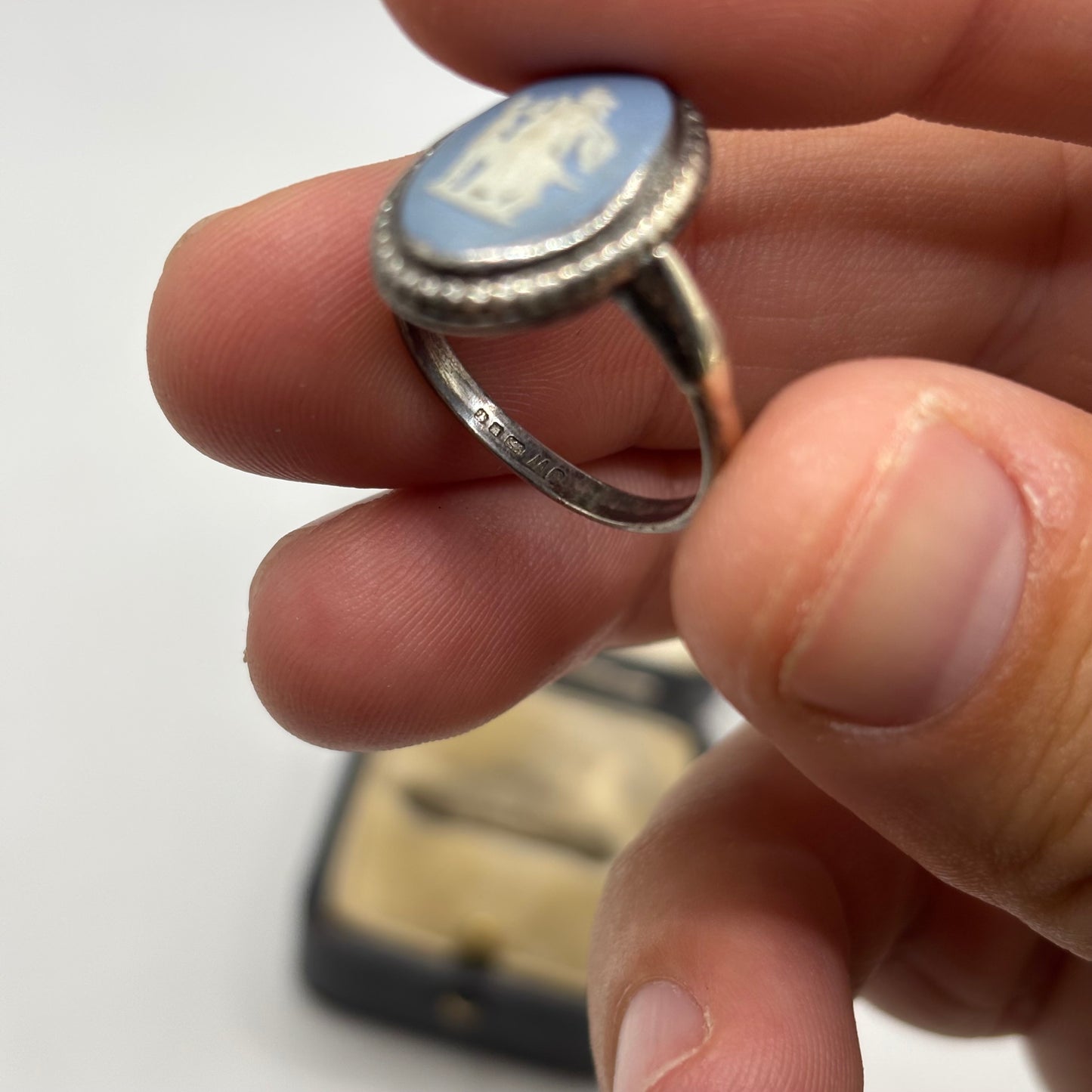 Silver Vintage Wedgewood Ring (P)