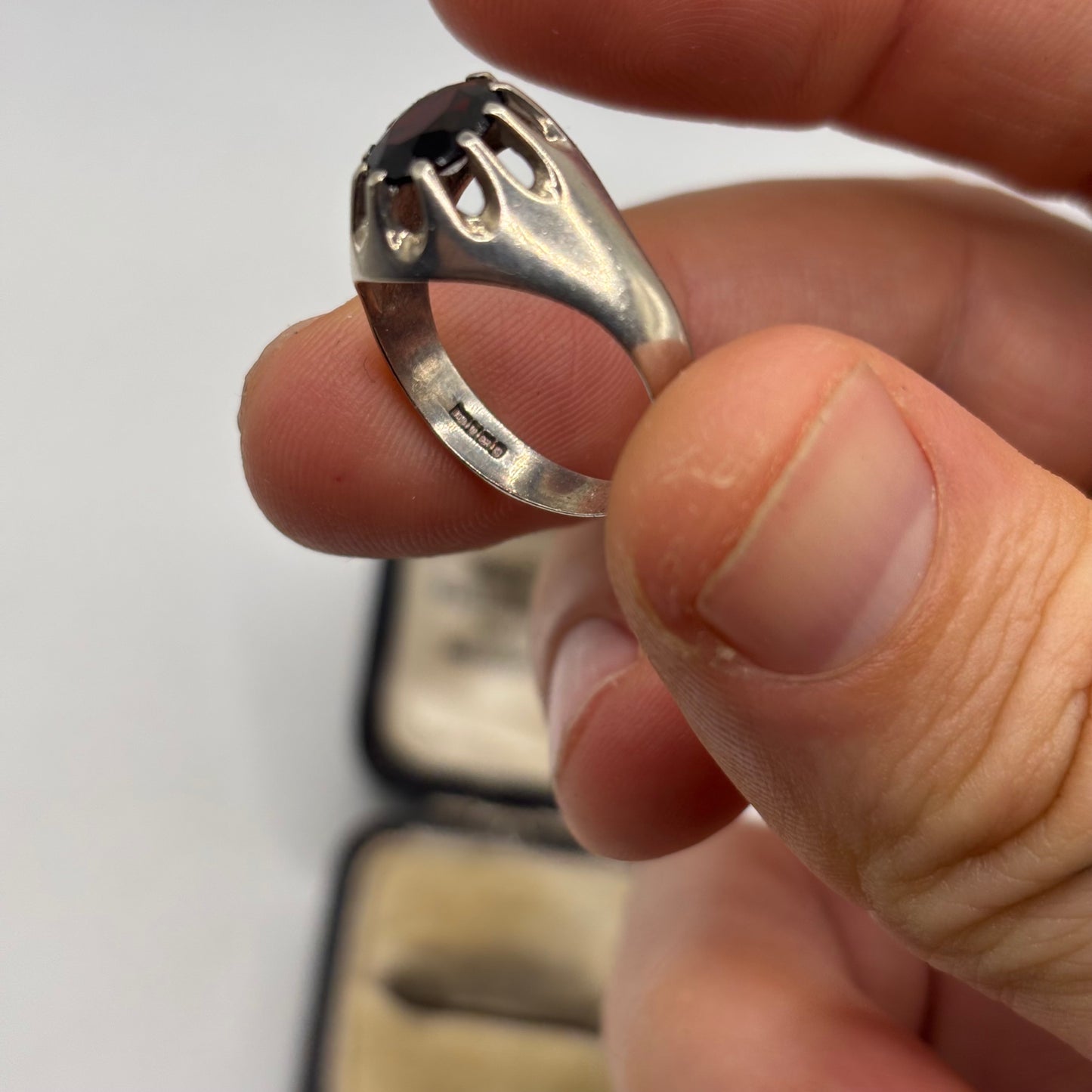 Silver Vintage Garnet Ring