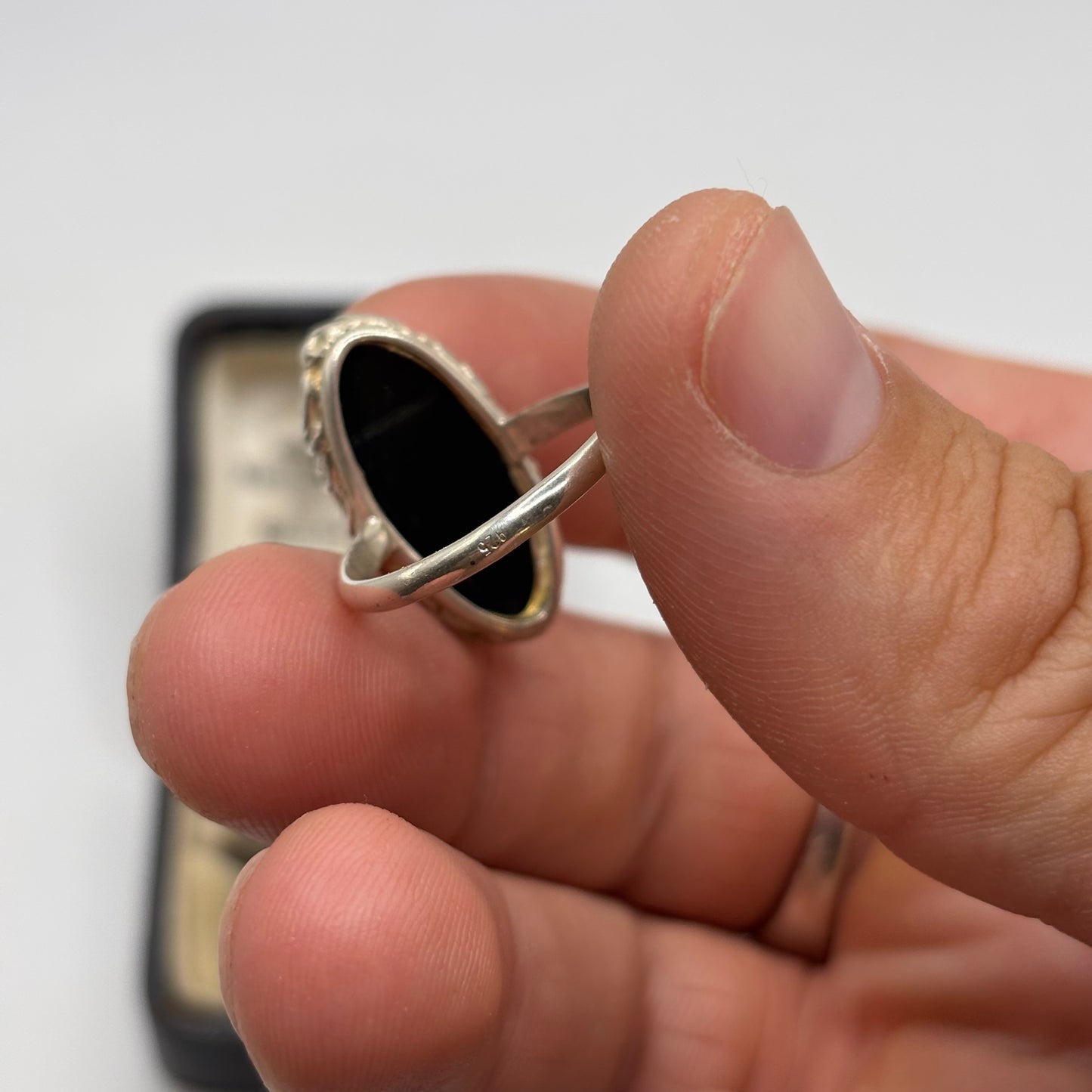 Silver Amber Ring (S)