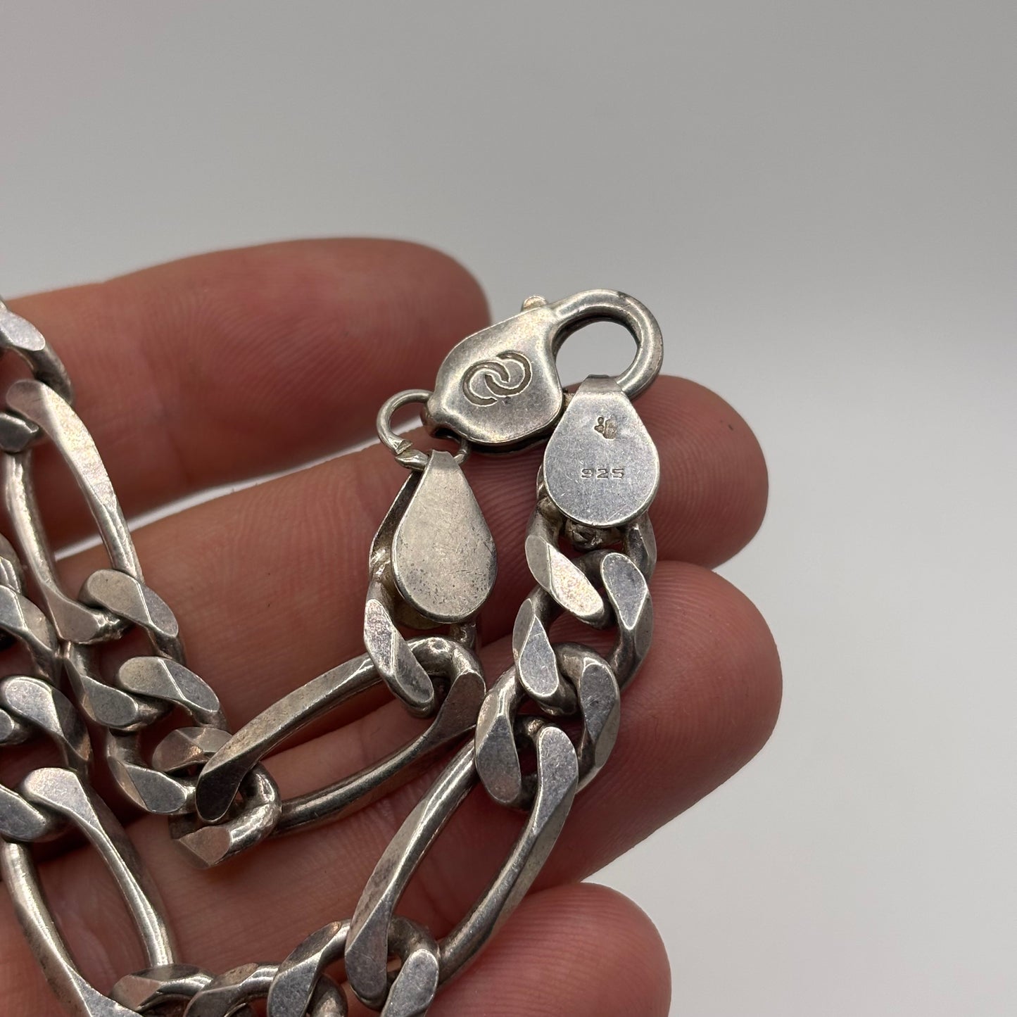 Silver 18” Heavy Figaro Chain