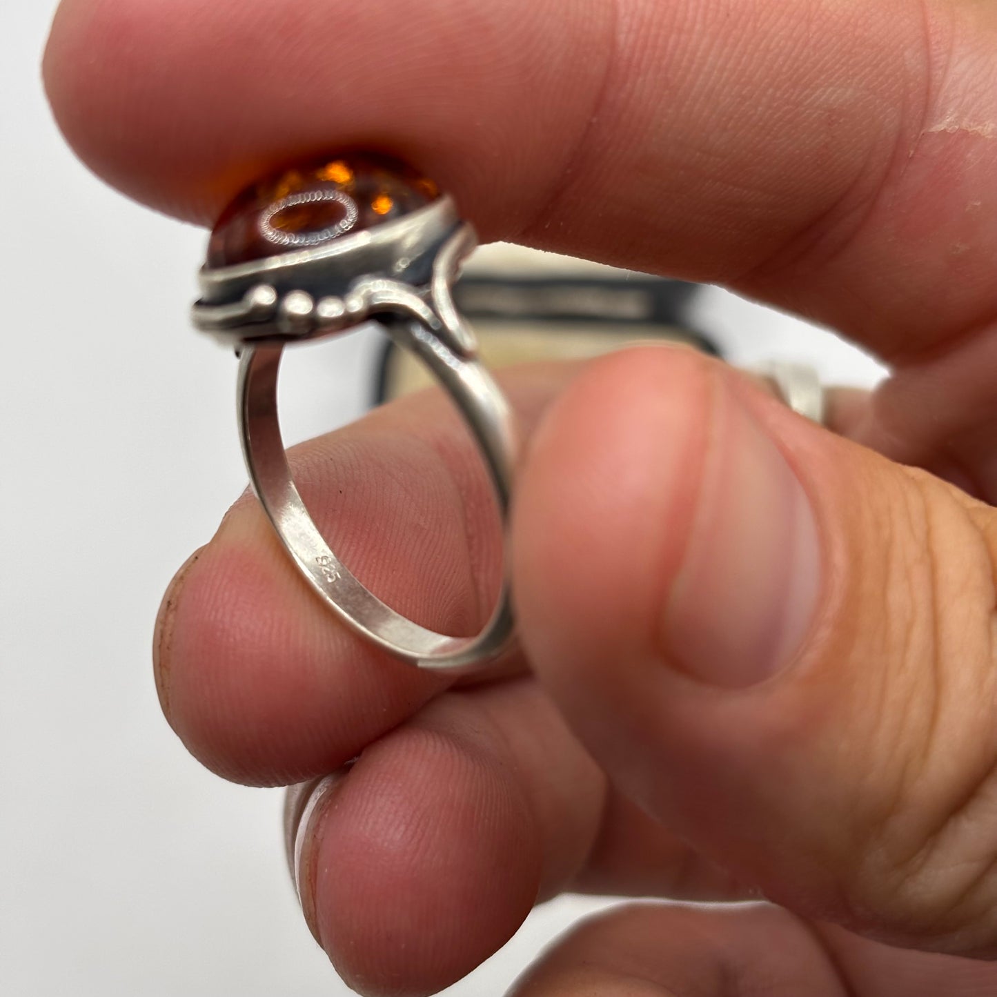 Silver Amber Ring (R)