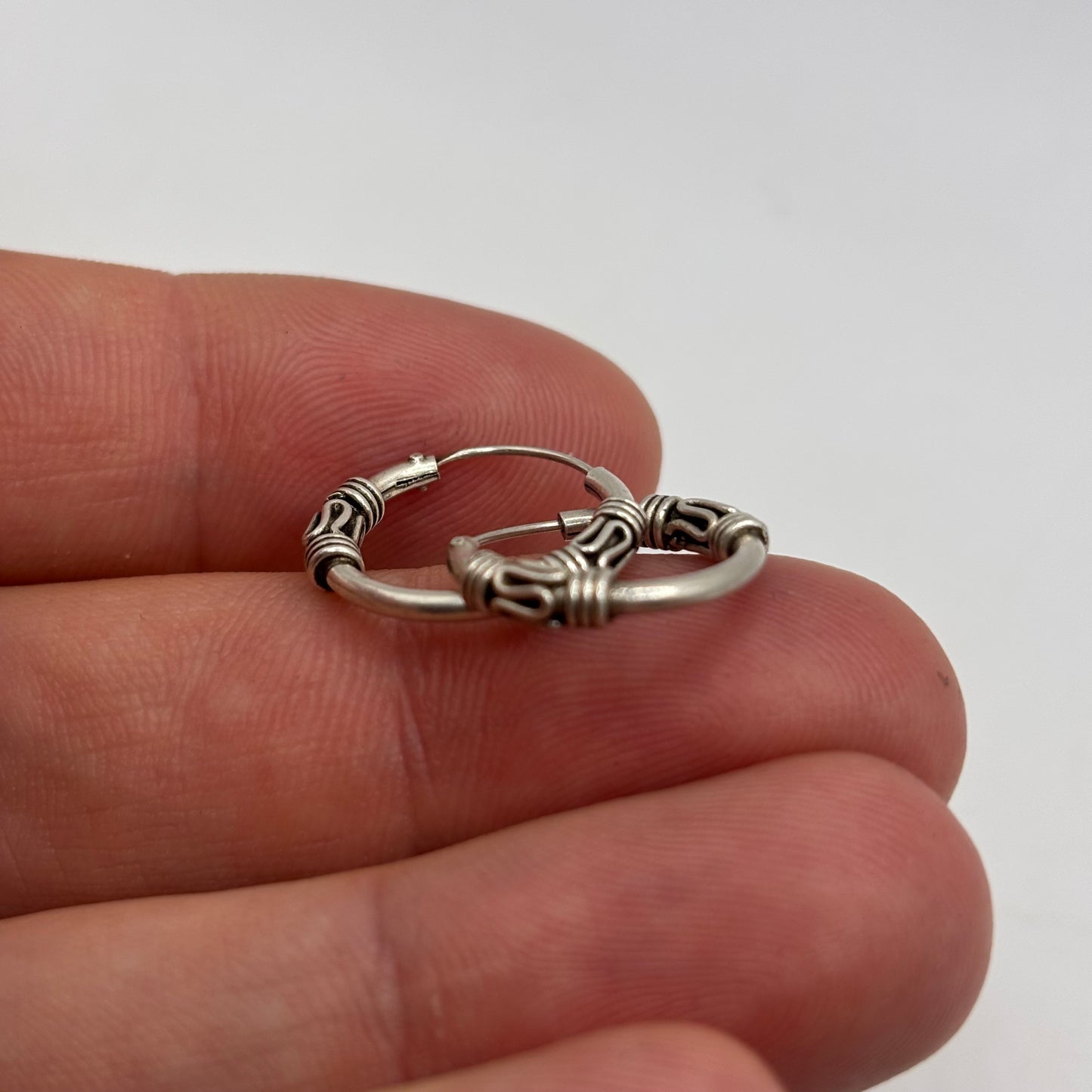 Silver 16mm Hoop Earrings