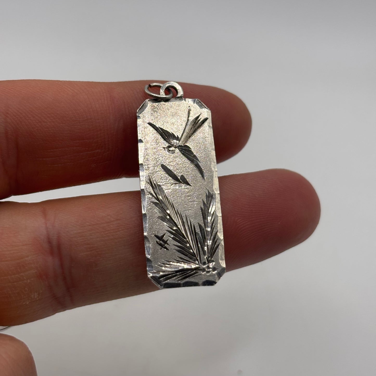 Silver Detailed Bird Ingot Pendant