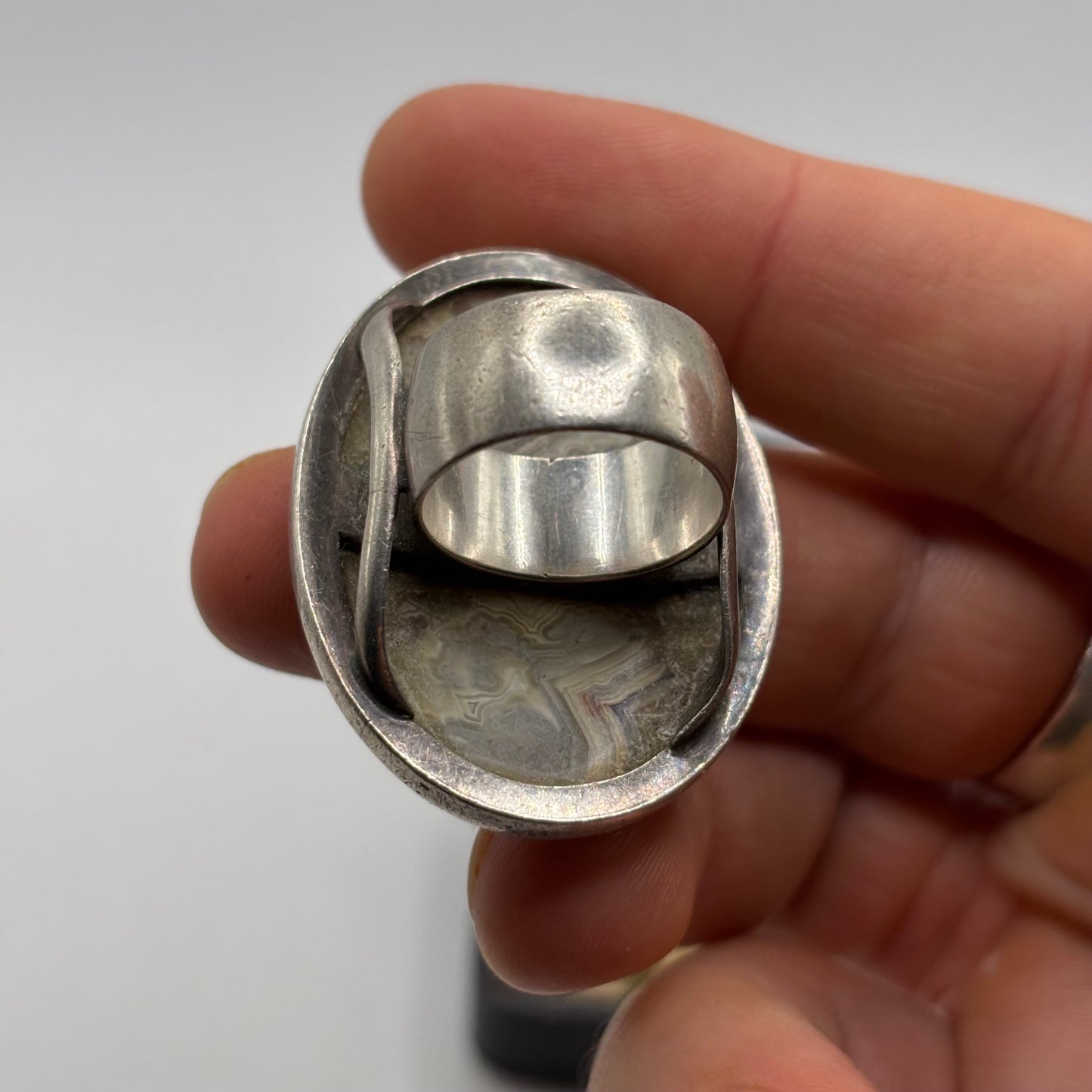 Heavy Silver Mid Century Lace Agate Ring