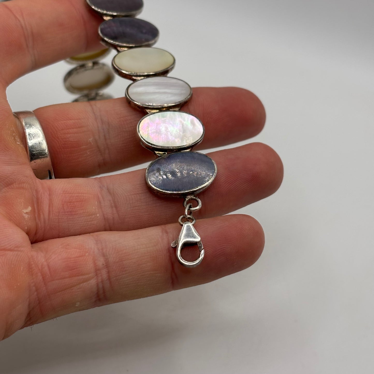 Silver 7”-8” Shell & Pearl Bracelet