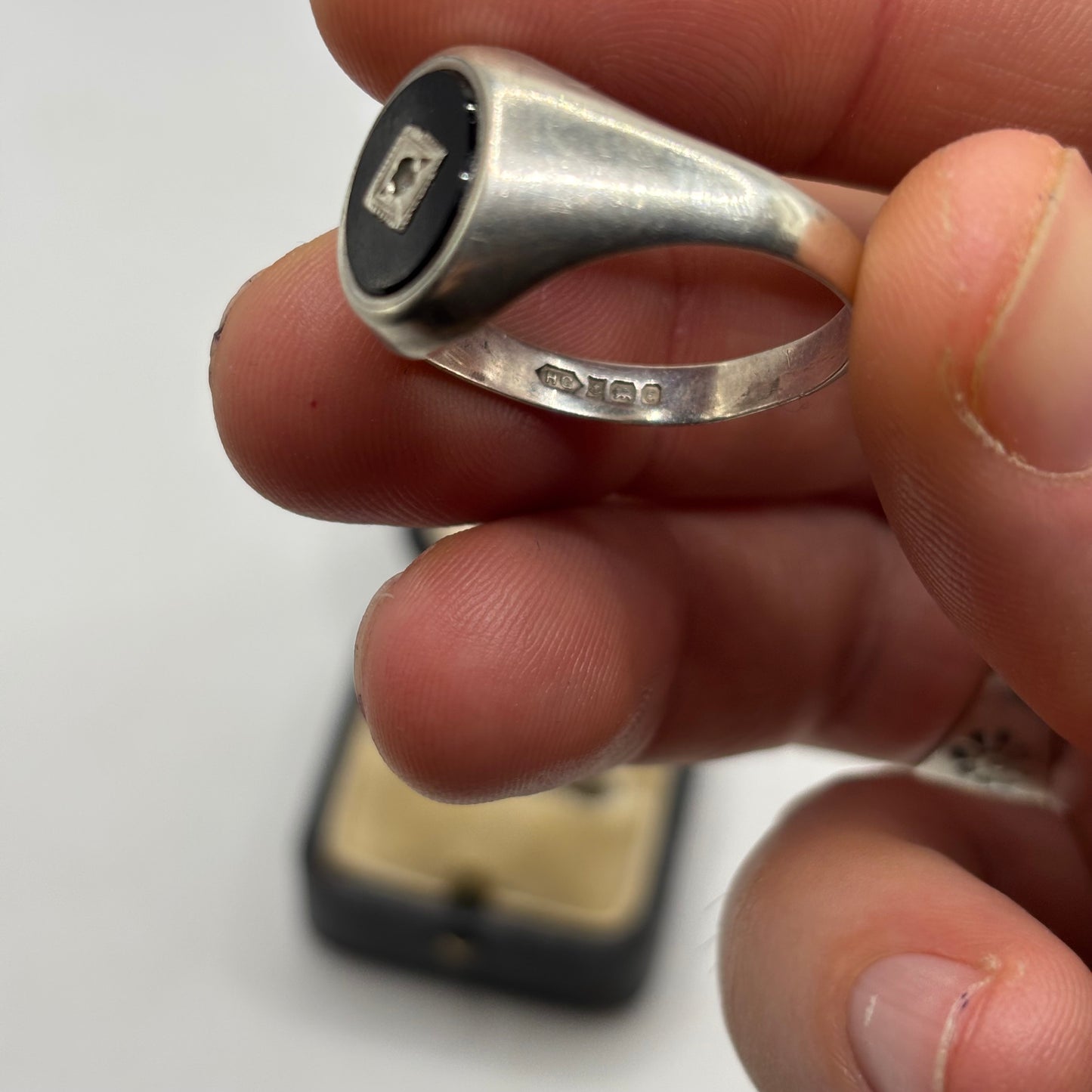 Silver Onyx Signet Ring (Z)