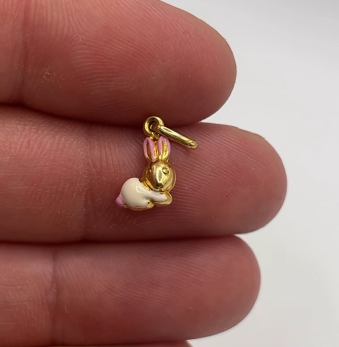 9ct Gold Bunny Pendant