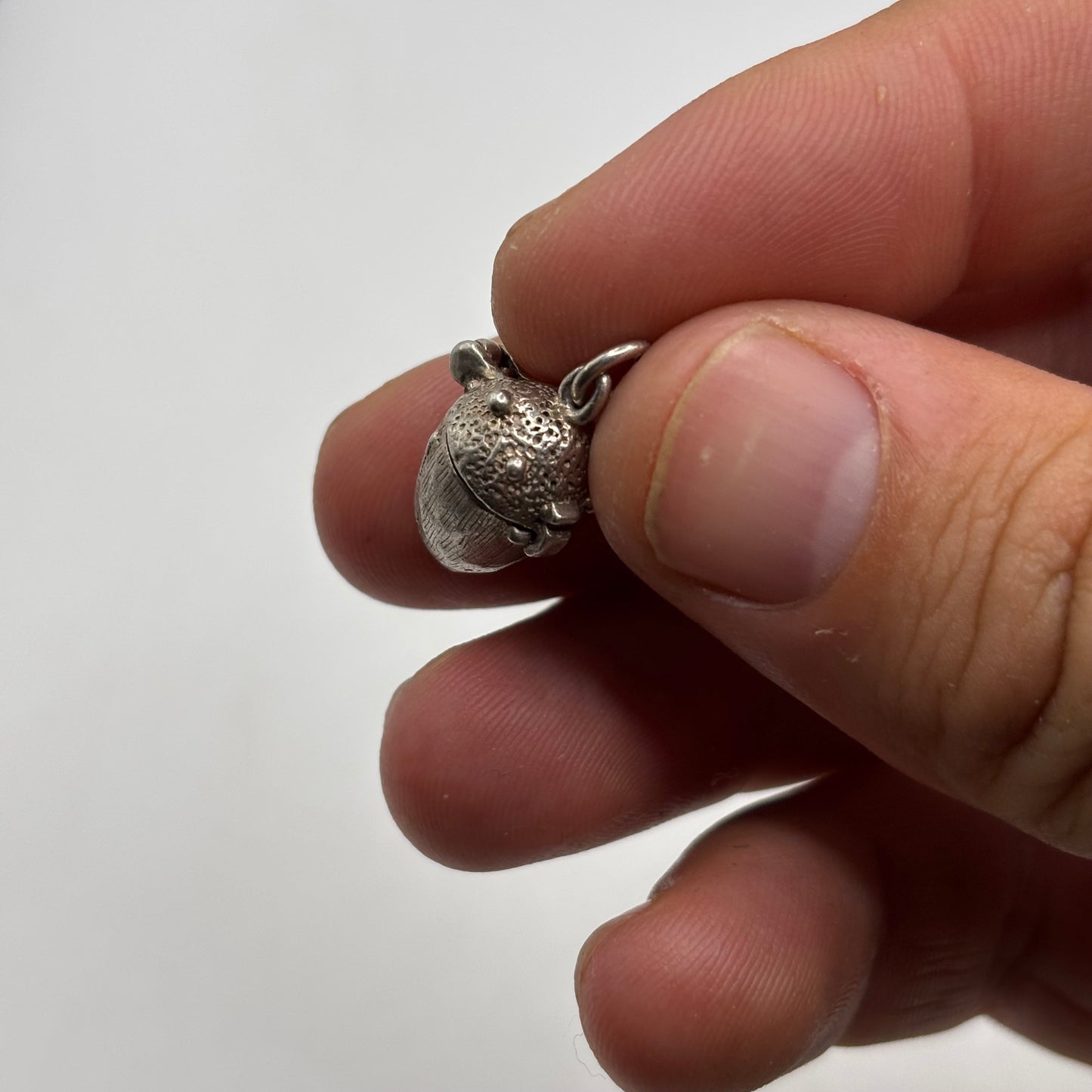 Silver Novelty Acorn Pendant