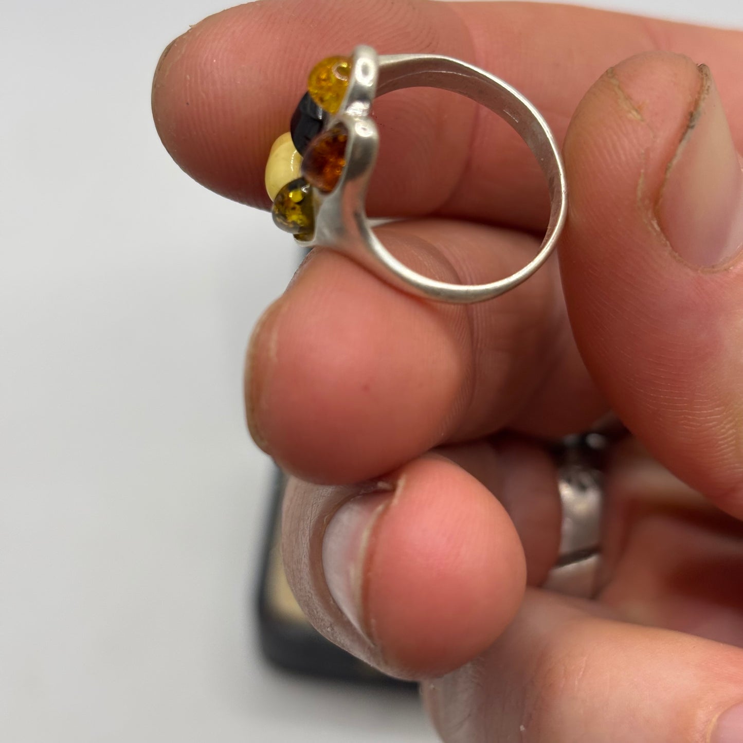 Silver Mixed Amber Ring (N)