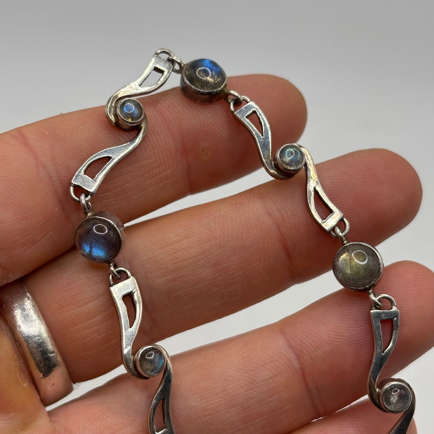 Silver 7.5” Labradorite Bracelet