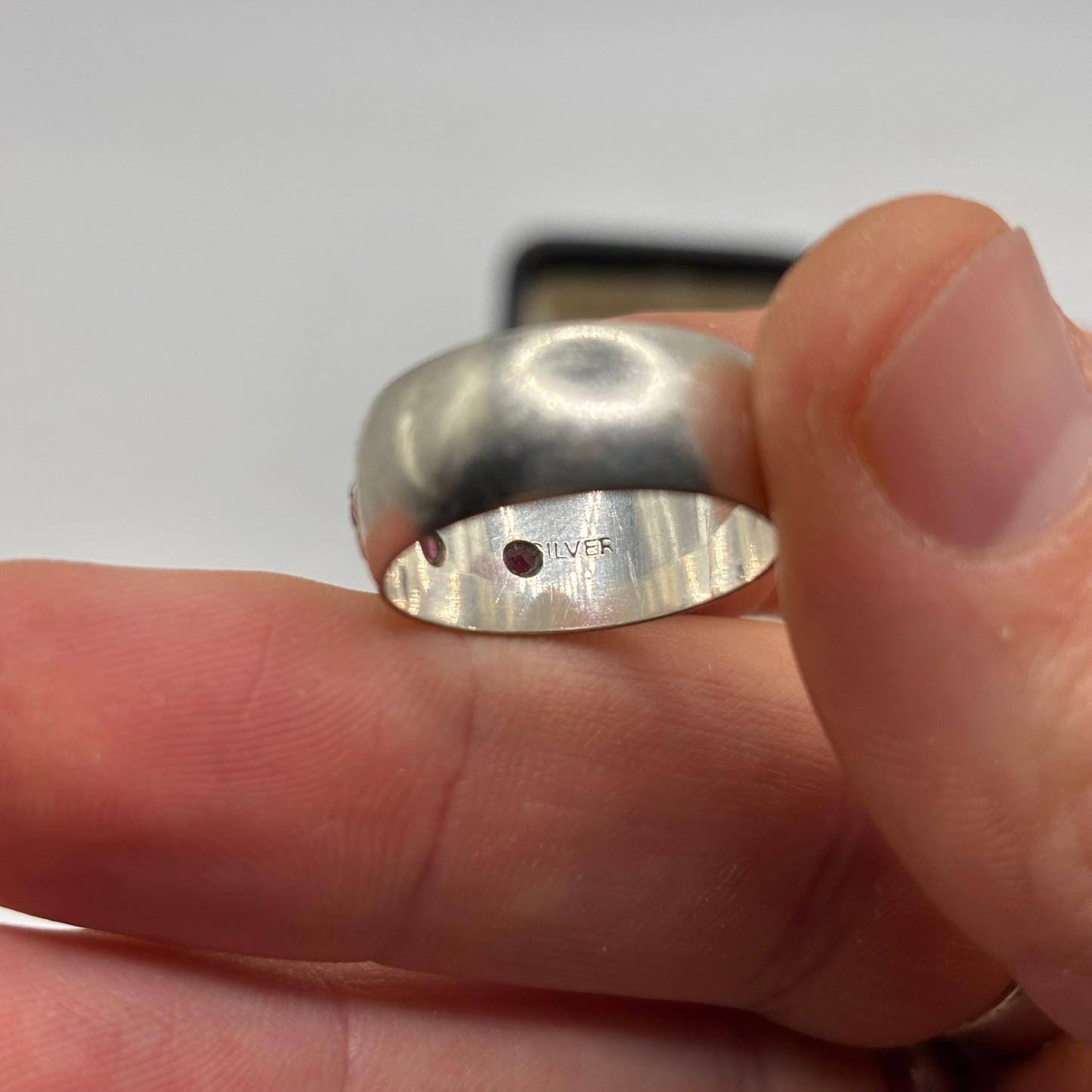 Silver Garnet Vintage Ring