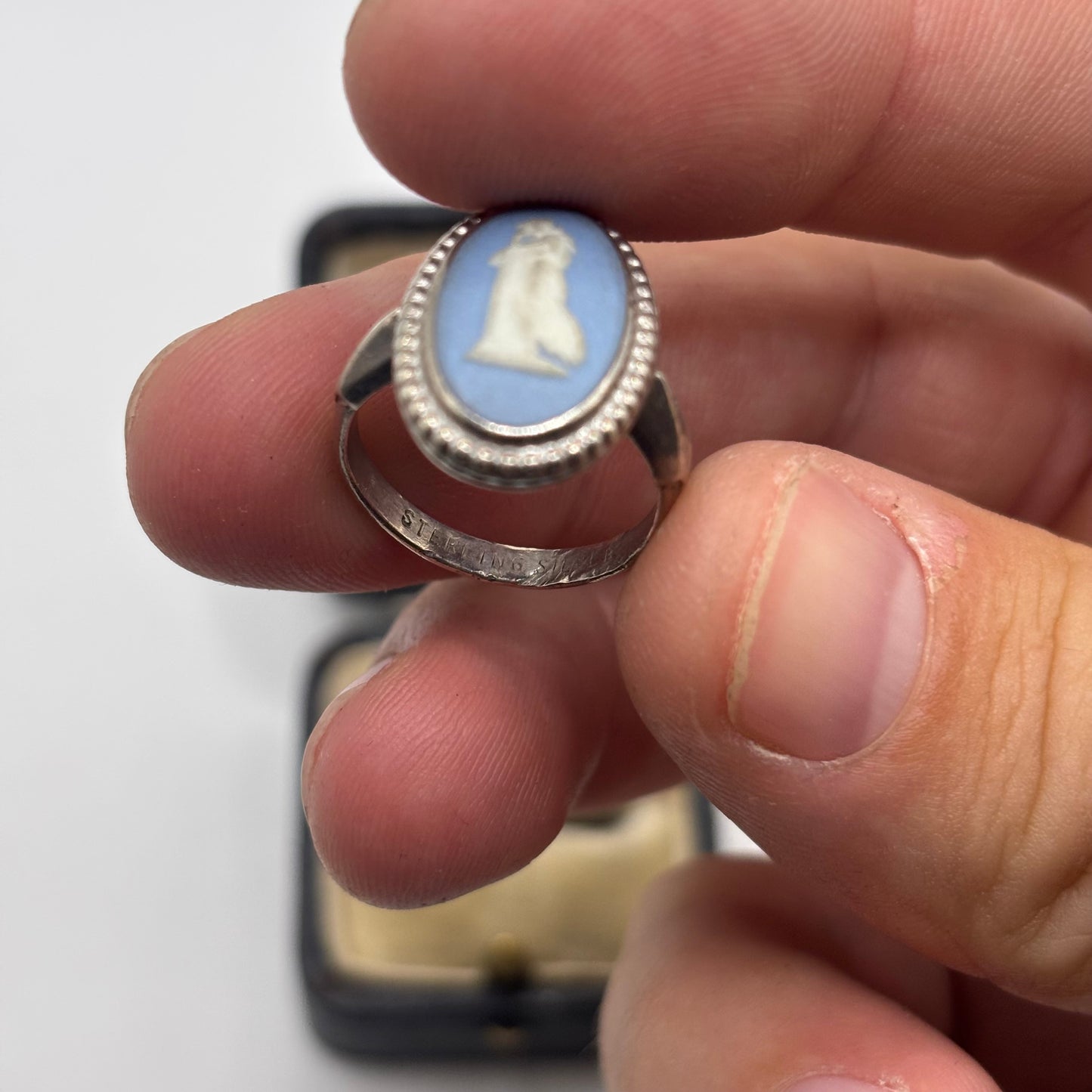 Silver Vintage Wedgewood Ring (L)