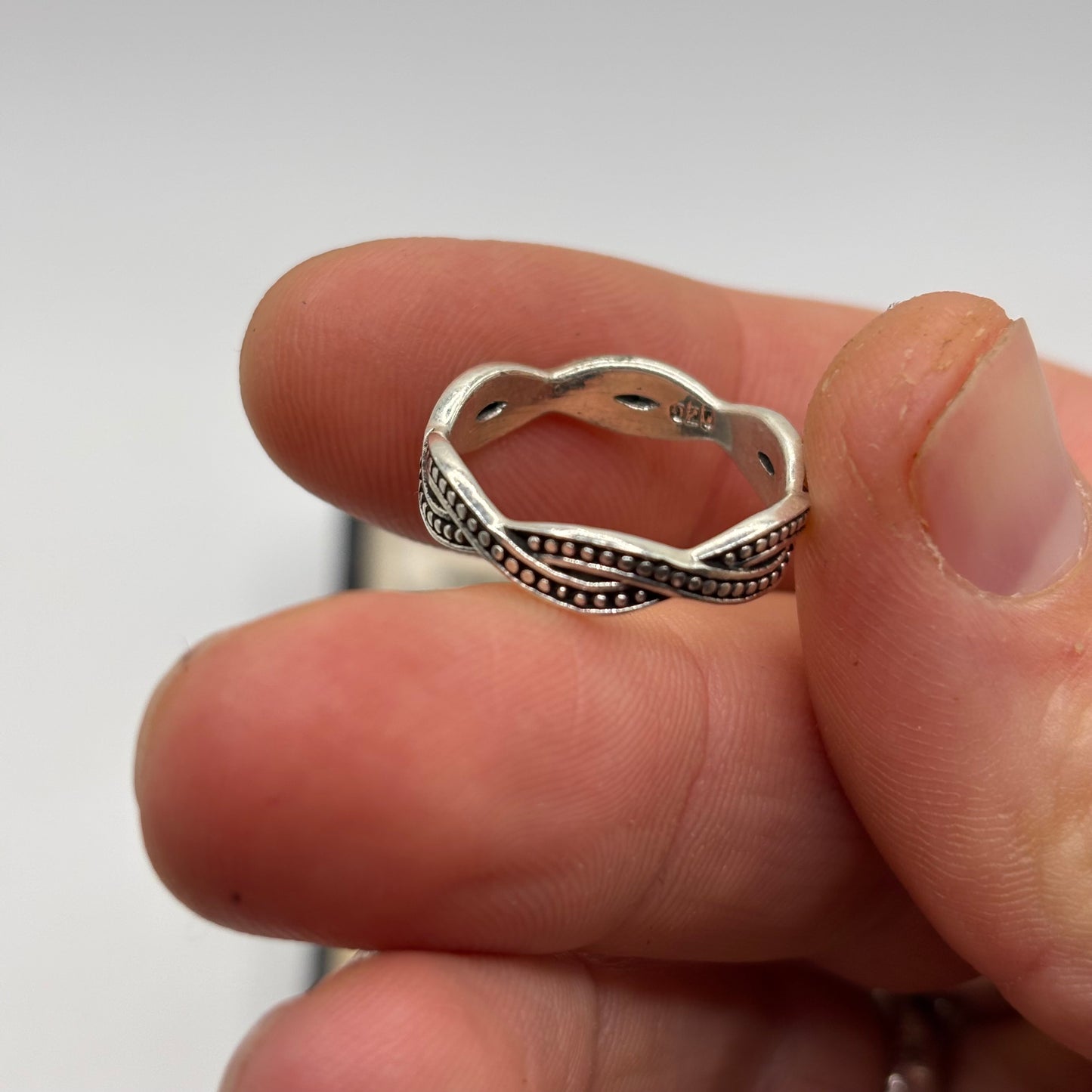 Silver Twisted Band Ring