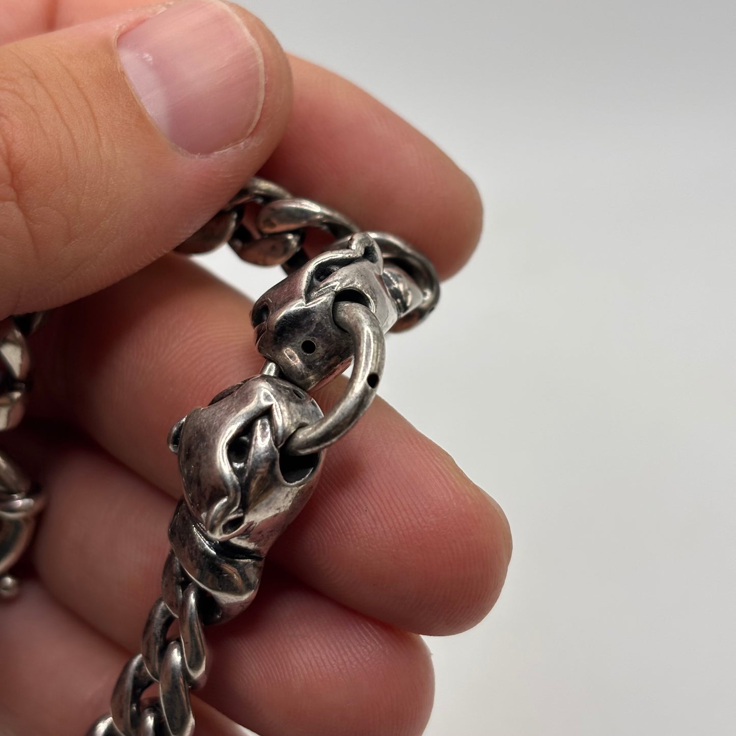 Silver 7.5” Panther Curb Bracelet