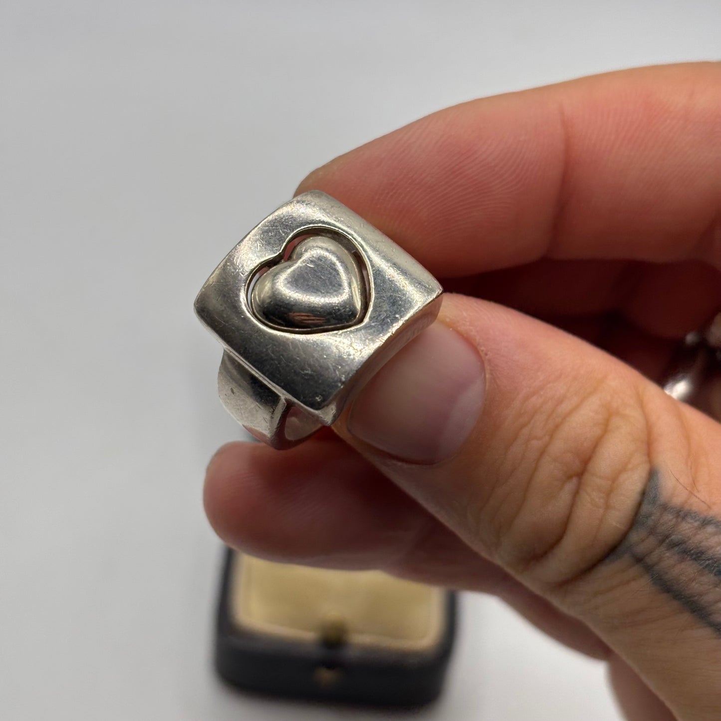 Silver Heavy Heart Spinner Ring