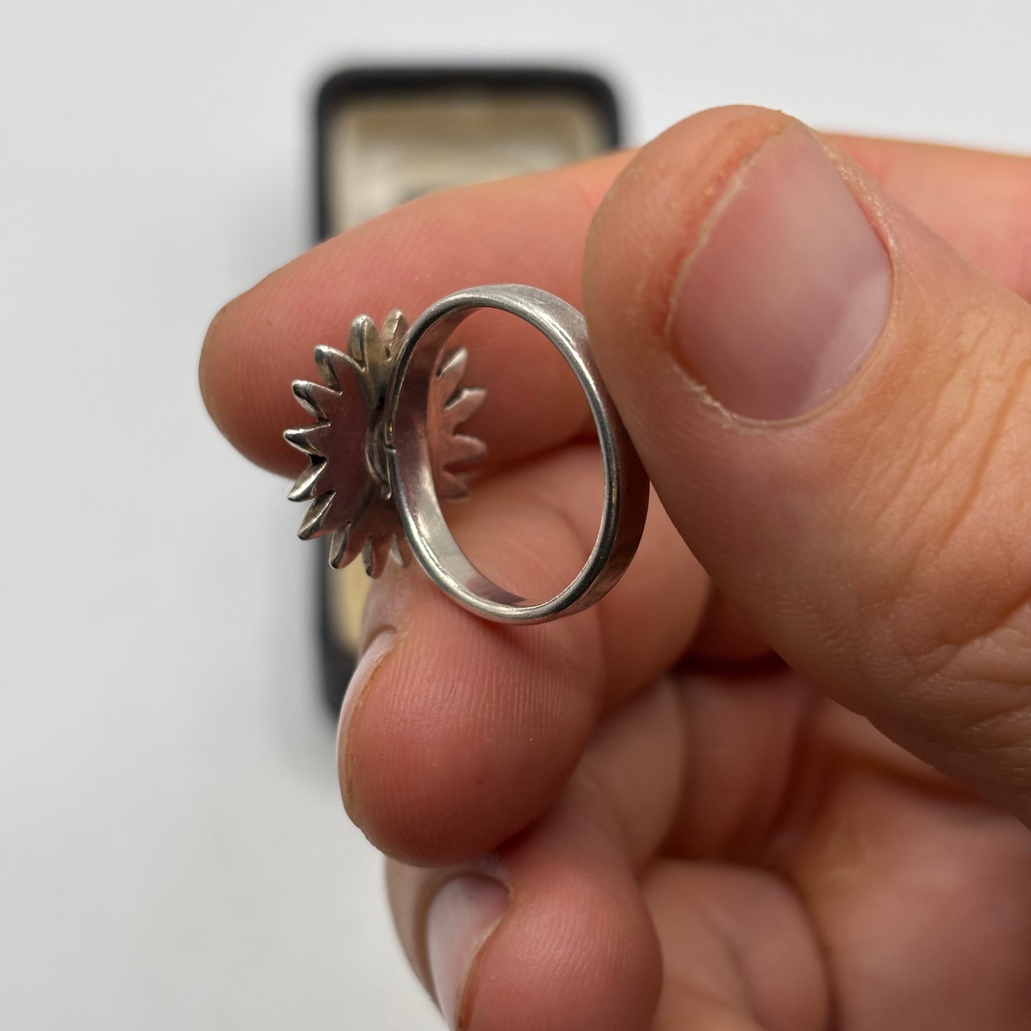 Silver Flower Face Ring