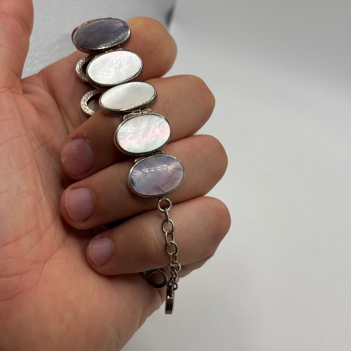 Silver 7”-8” Shell & Pearl Bracelet
