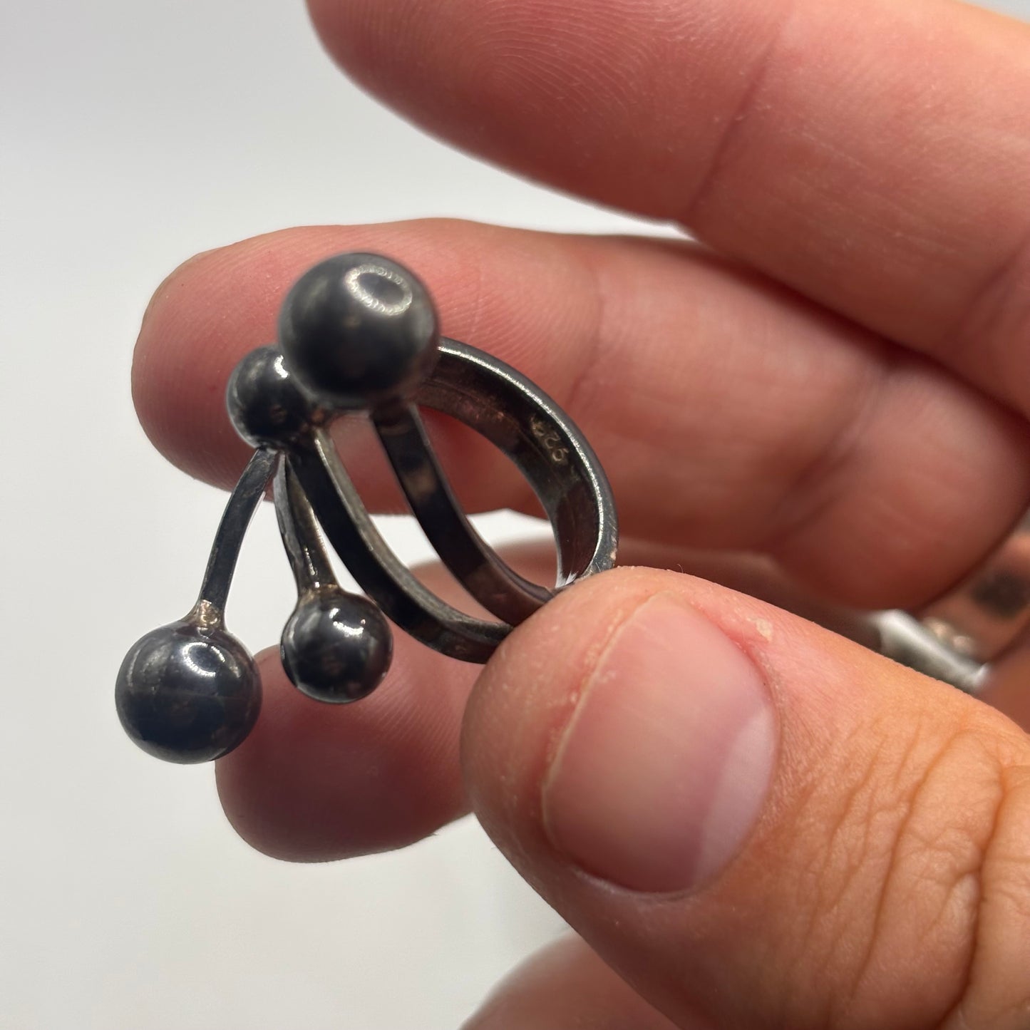Silver Ball Ring (M)