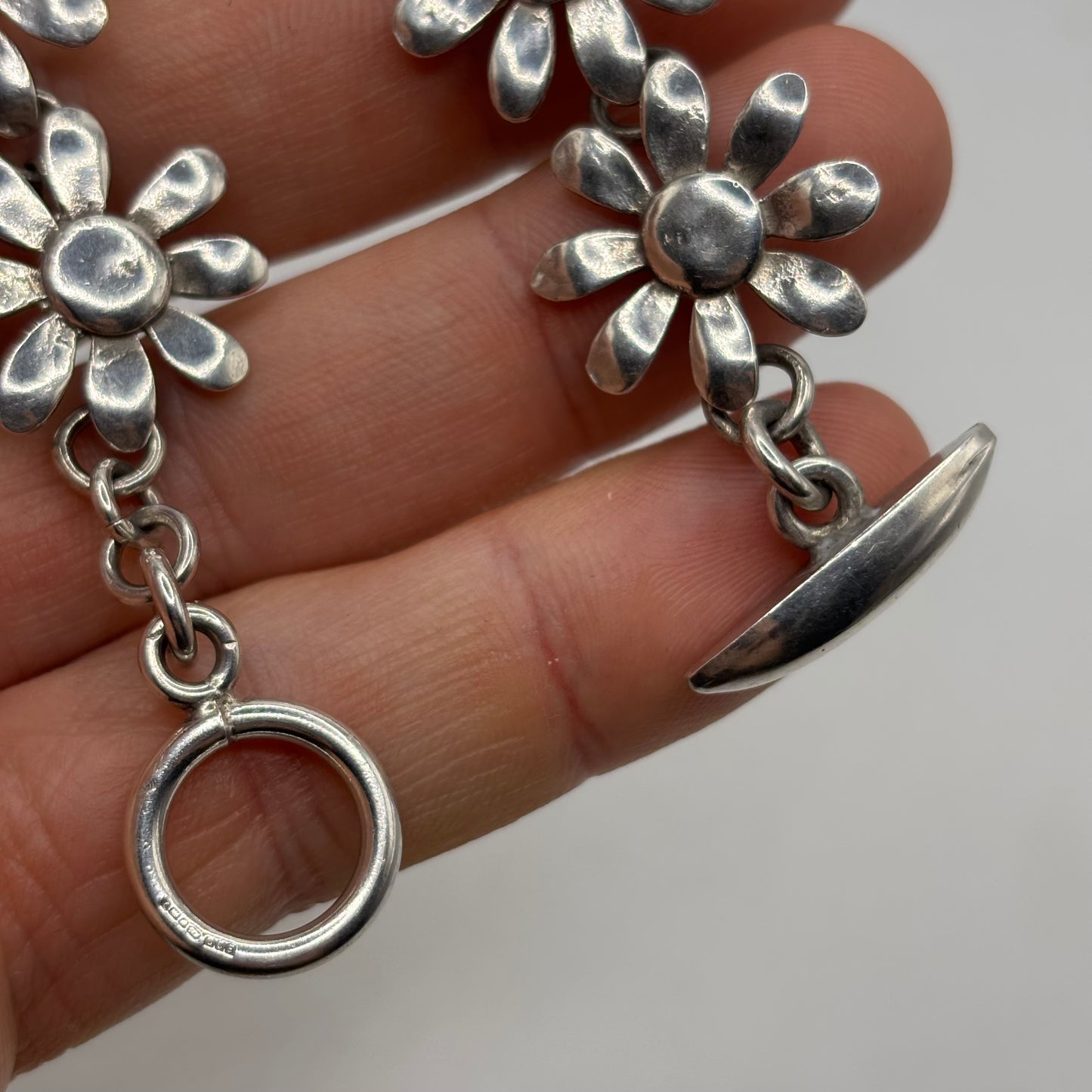 Silver 7” Heavy Daisy Link Bracelet