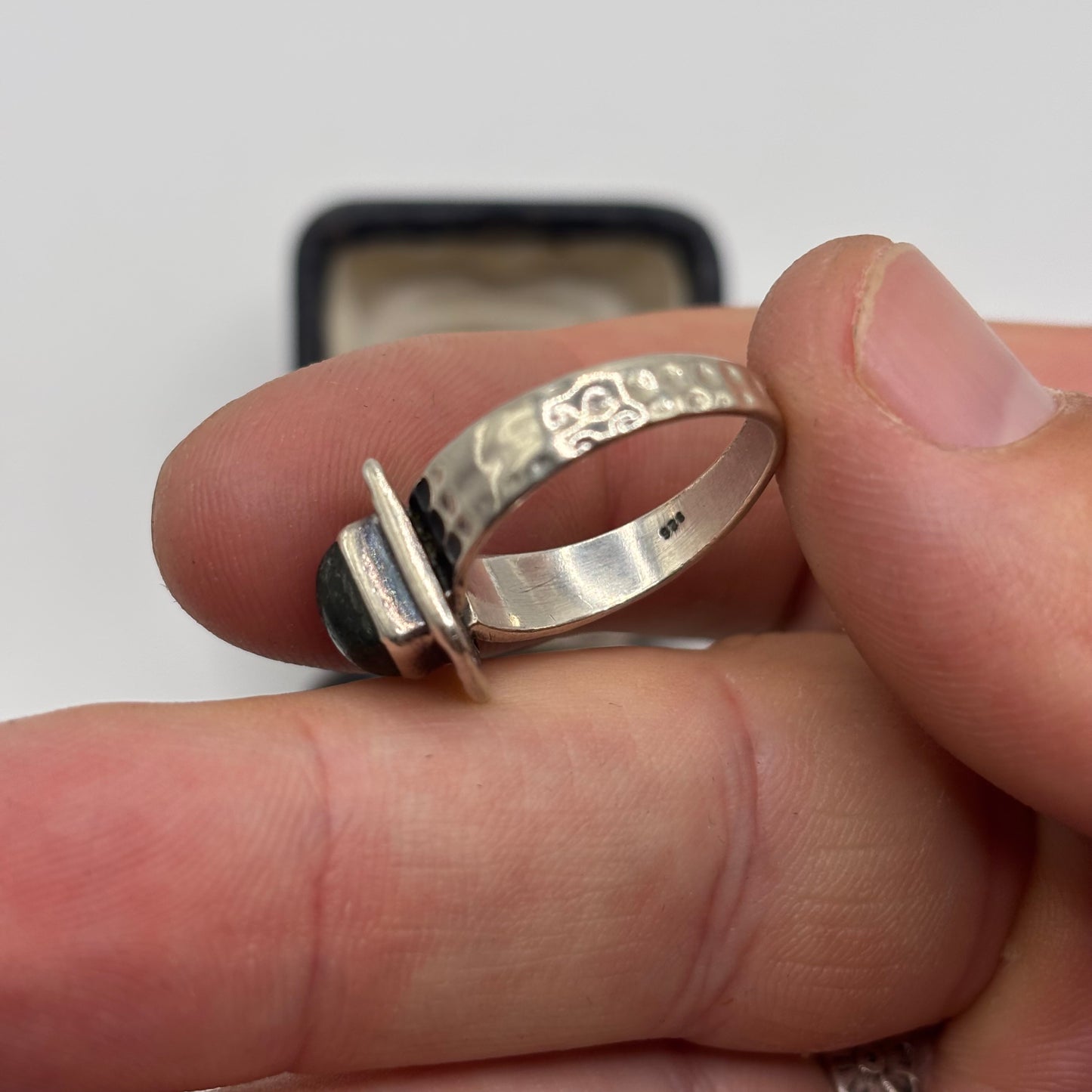 Silver Peridot Ring (P)