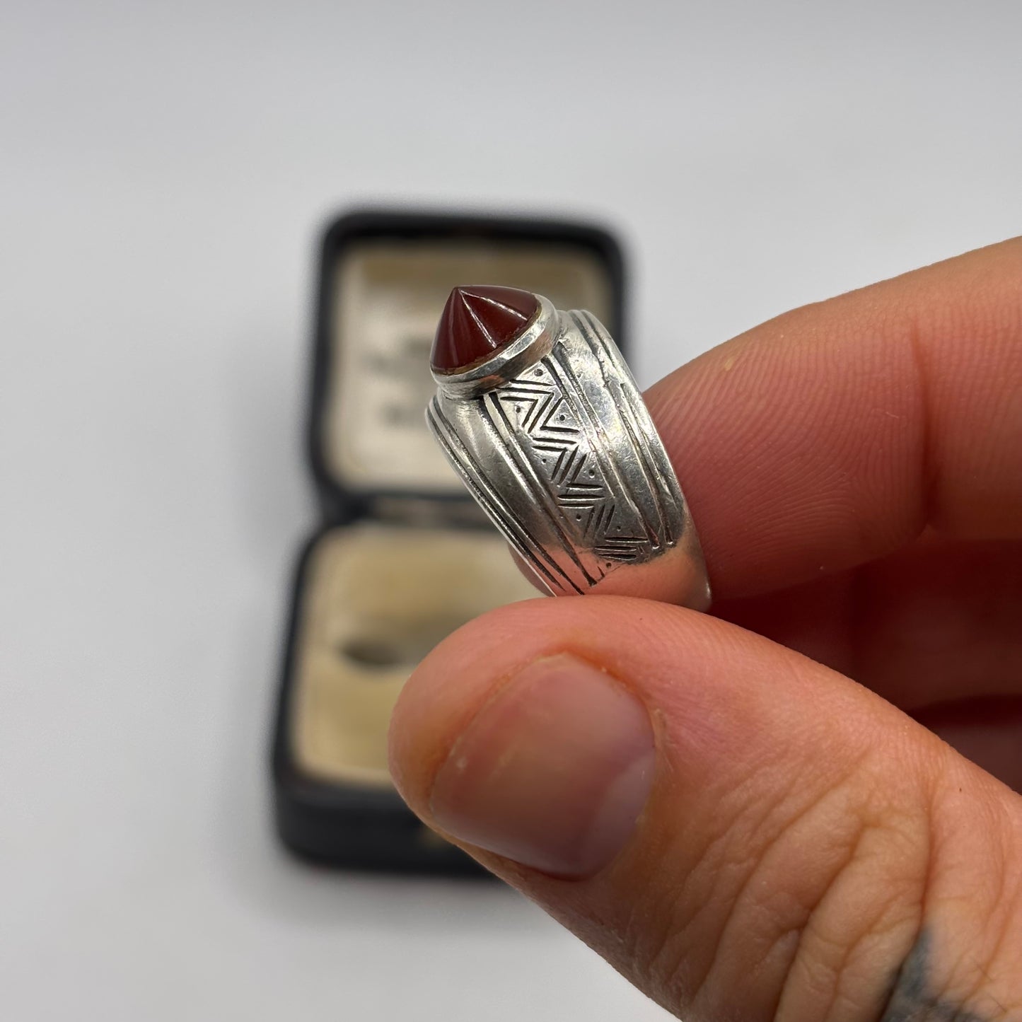 Silver Carnelian Detailed Ring