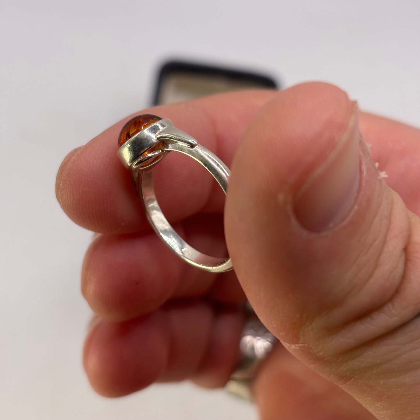 Silver Amber Ring (N)