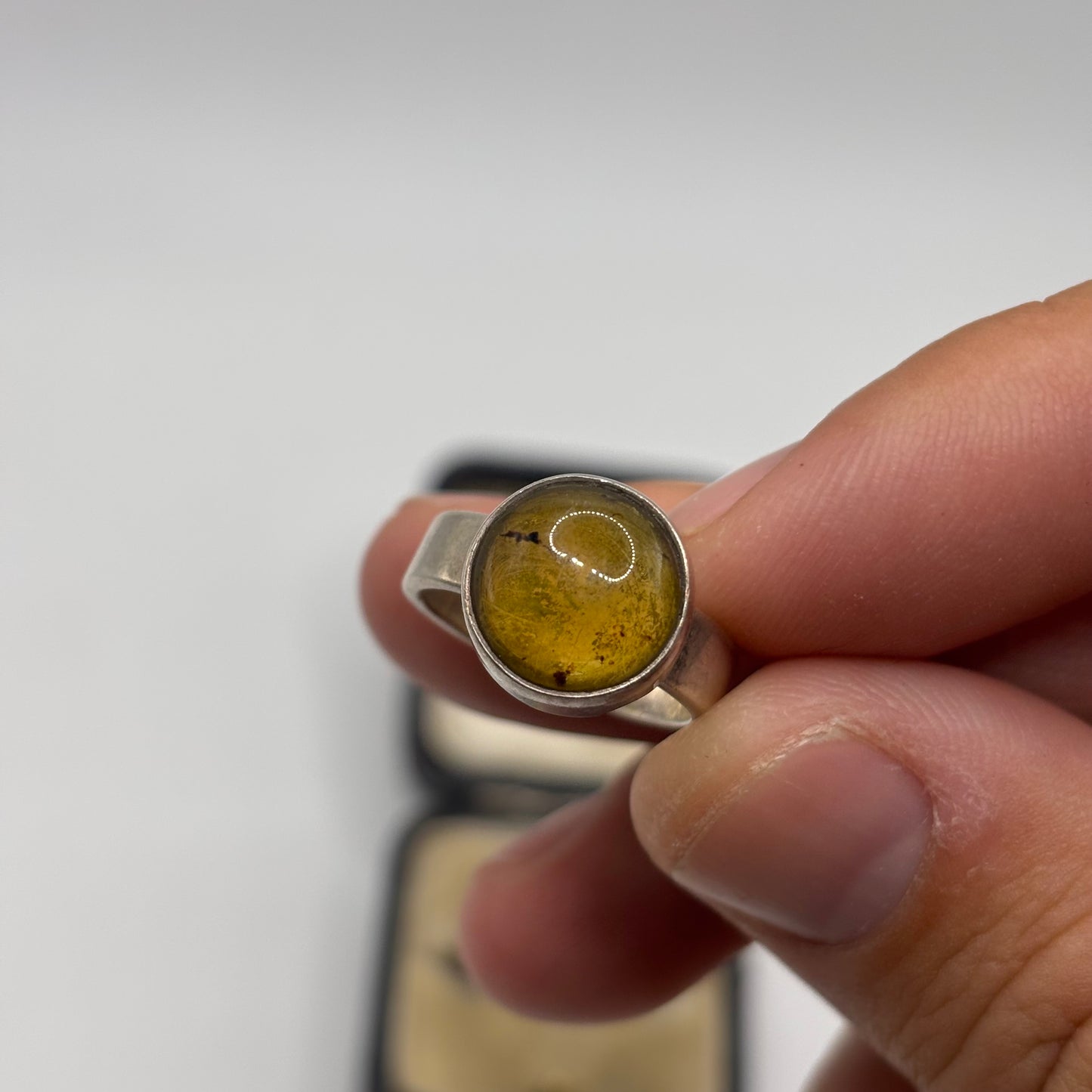 Silver Amber Ring (L)