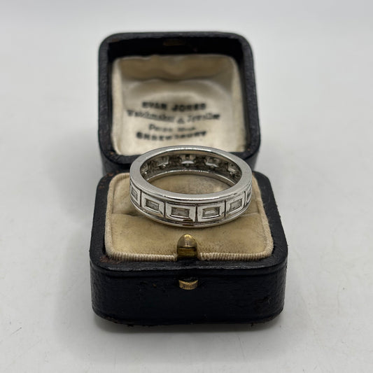 Silver CZ Band Ring (V)
