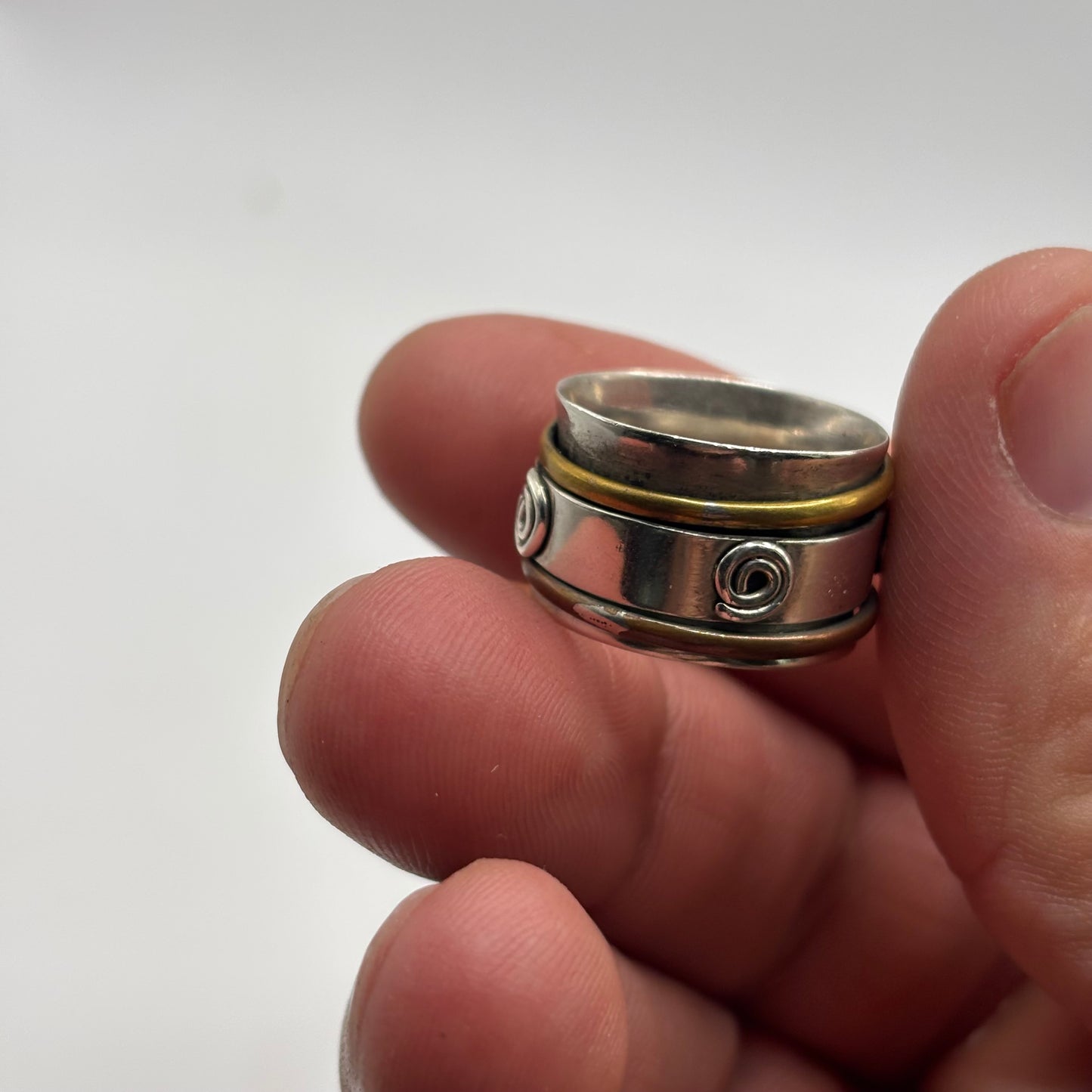 Silver Swirl Spinner Ring (M)