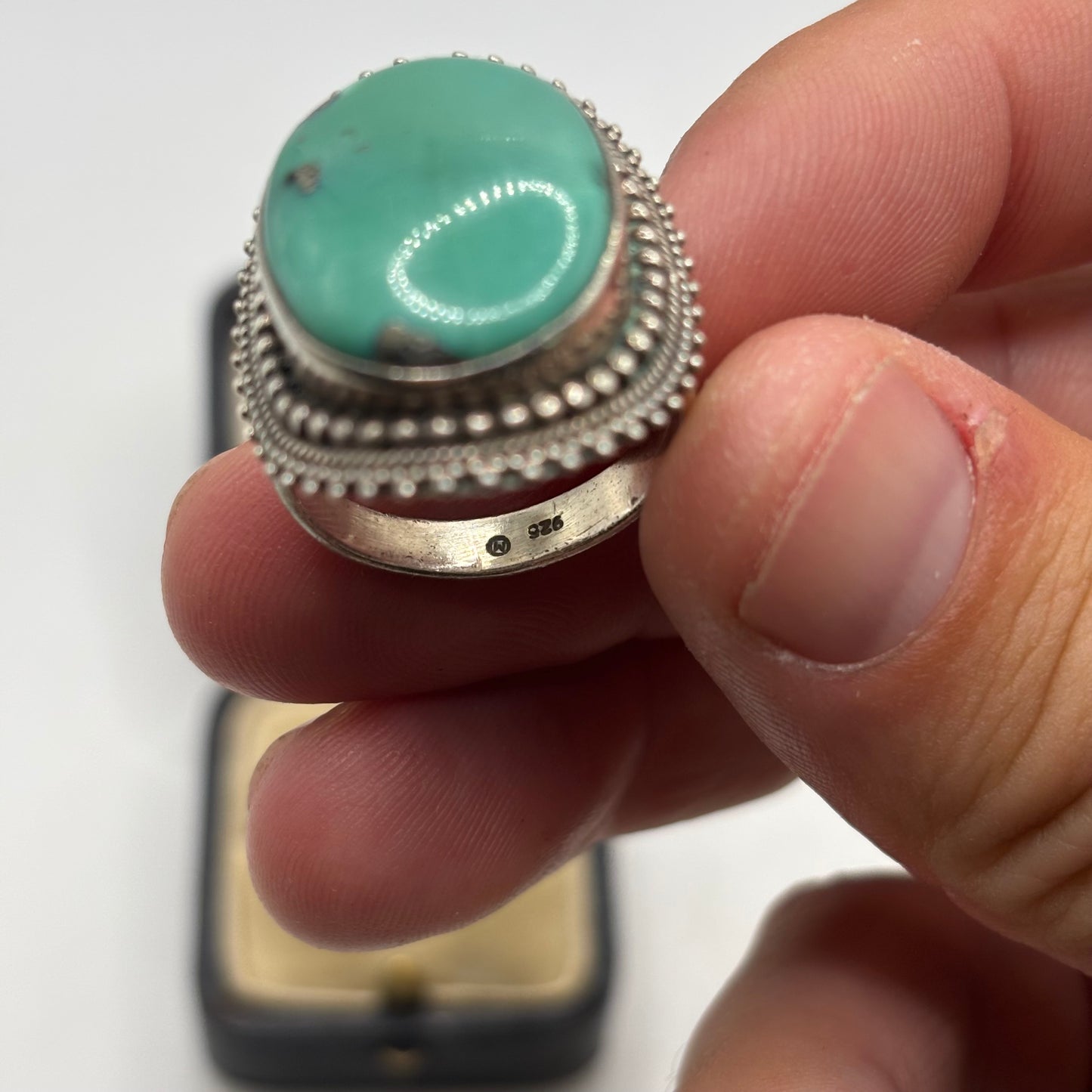 Beautiful Silver Large Turquoise Ring (R)
