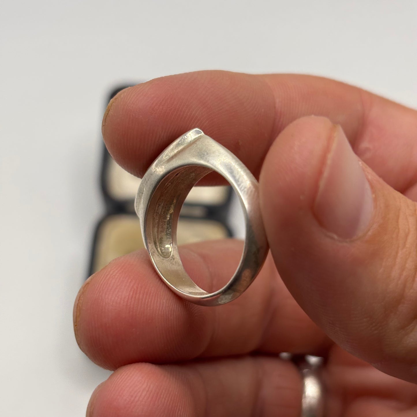 Silver Heavy Amber Ring (P)