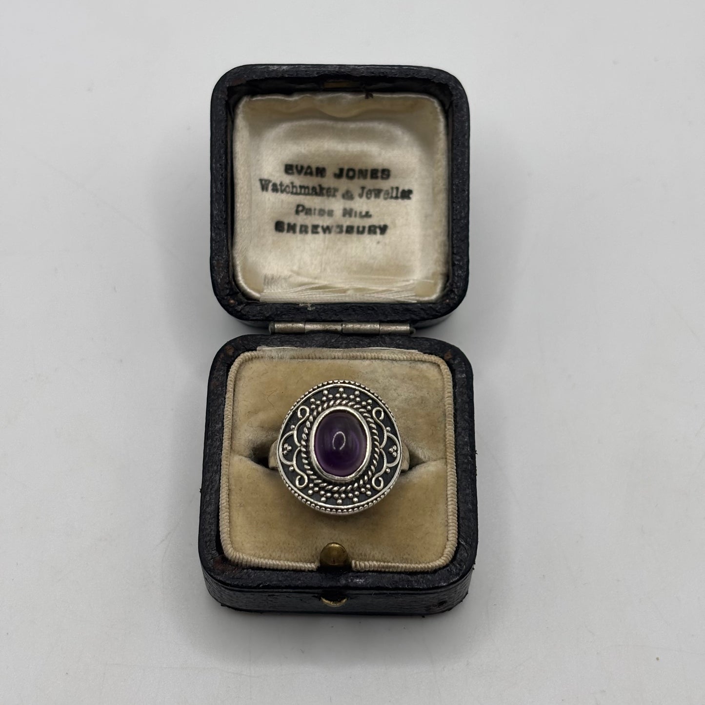 Silver Amethyst Ring