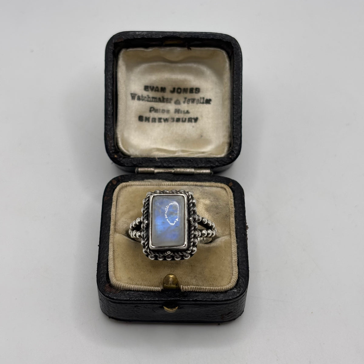 Silver Moonstone Ring (O)