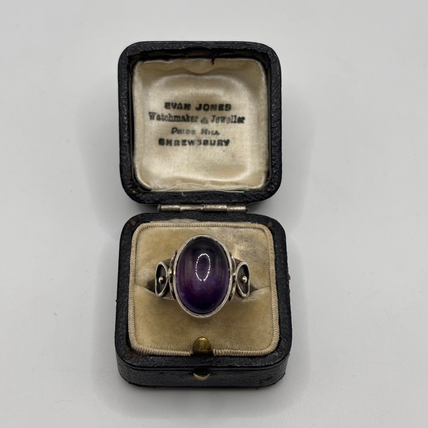 Silver Amethyst Ring (N)