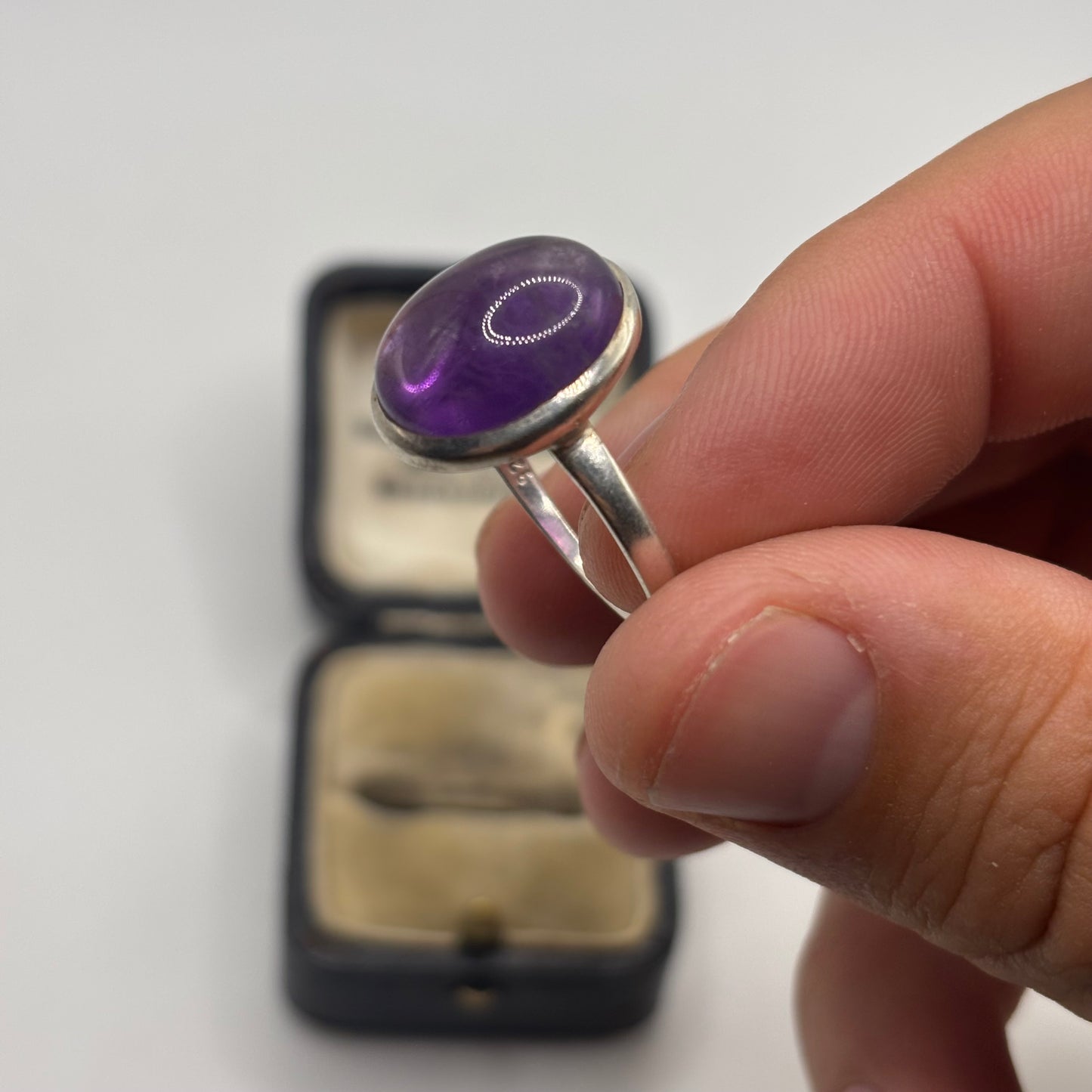 Silver Amethyst Ring (U)