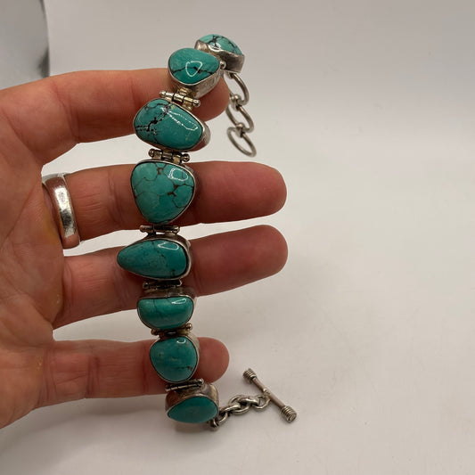 Silver 7”-8.5” Beautiful Turquoise Bracelet