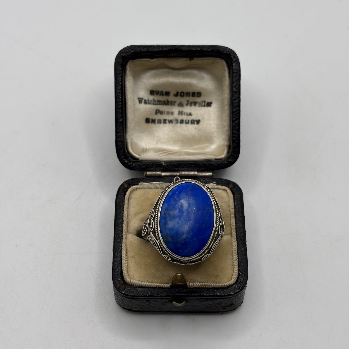 Silver Detailed Lapis Ring