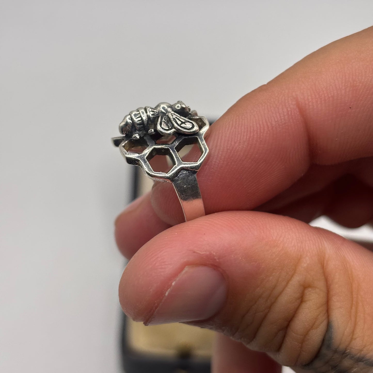 Silver Bee Ring (L)