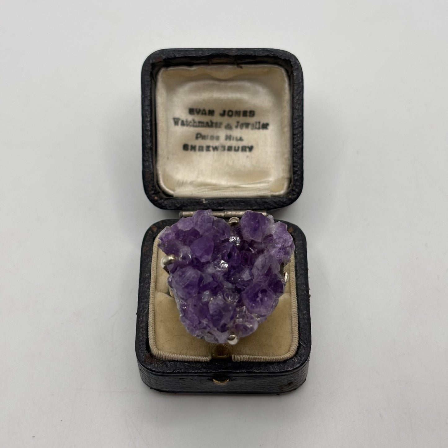 Silver Beautiful Amethyst Geode Ring
