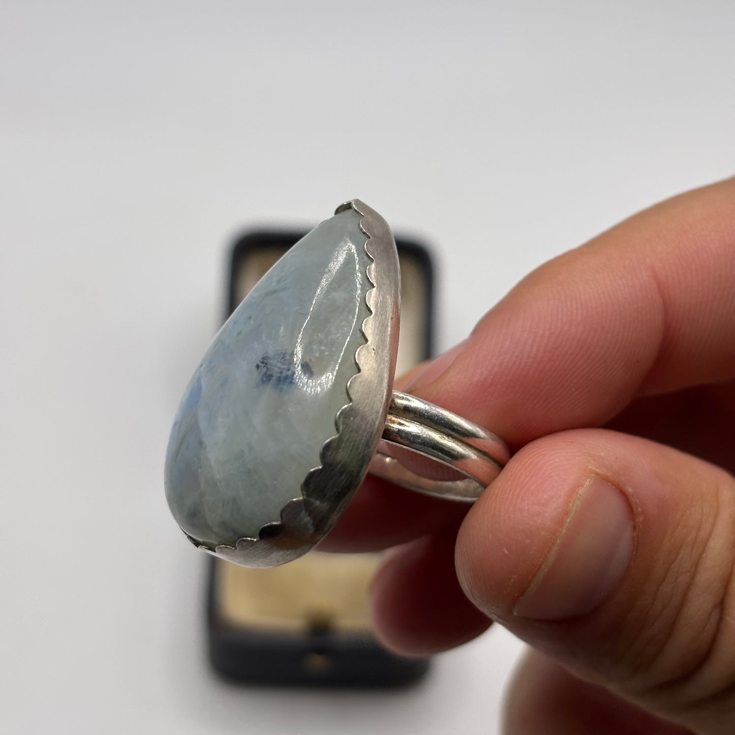 Silver Incredible Moonstone Ring (T)