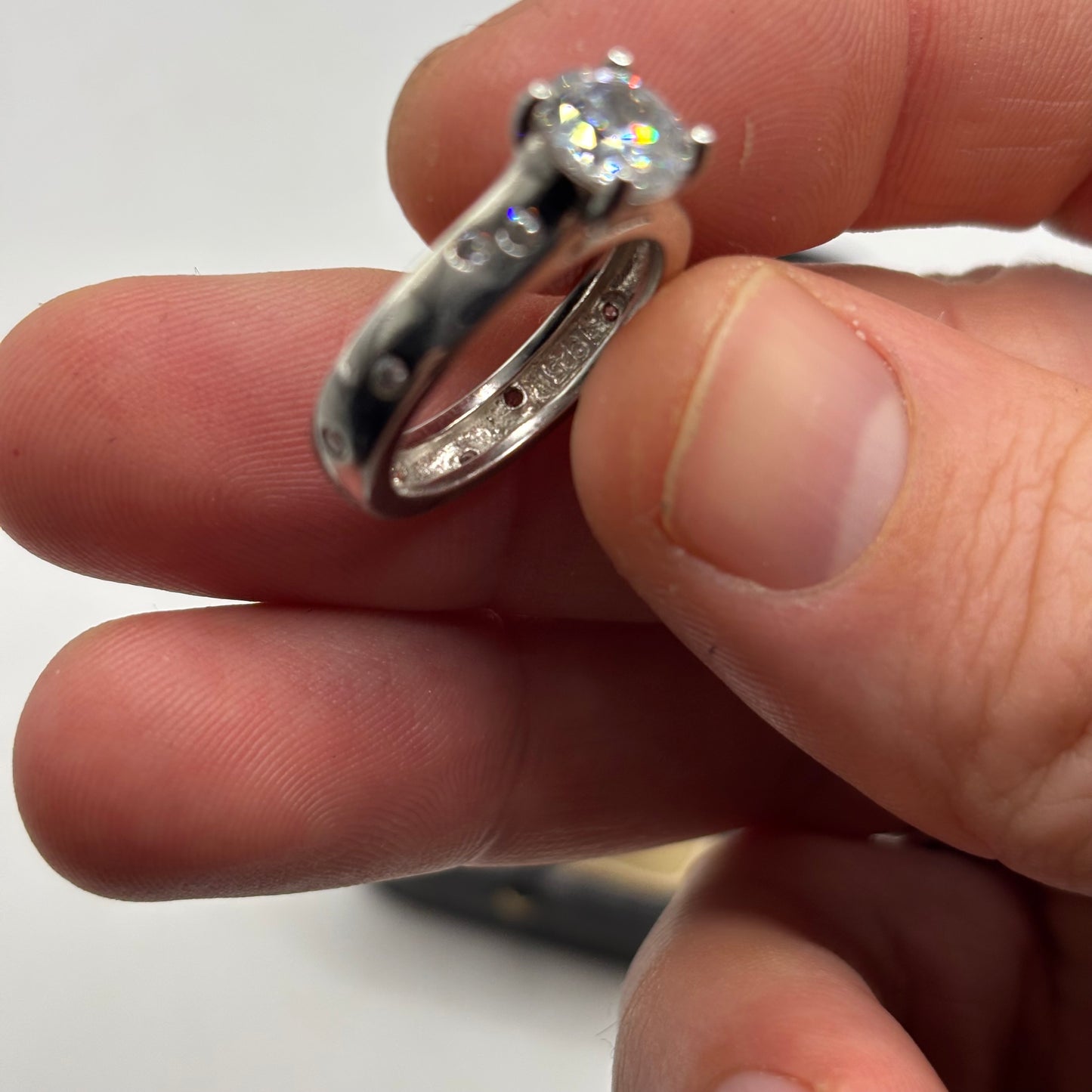 Silver Lovely CZ Ring (M)