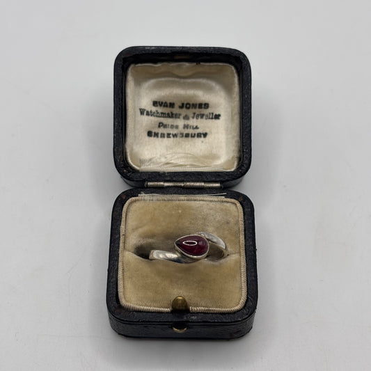 Silver Garnet Ring