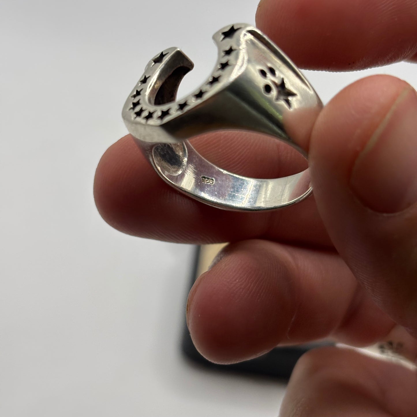Silver Horseshoe Ring (X)
