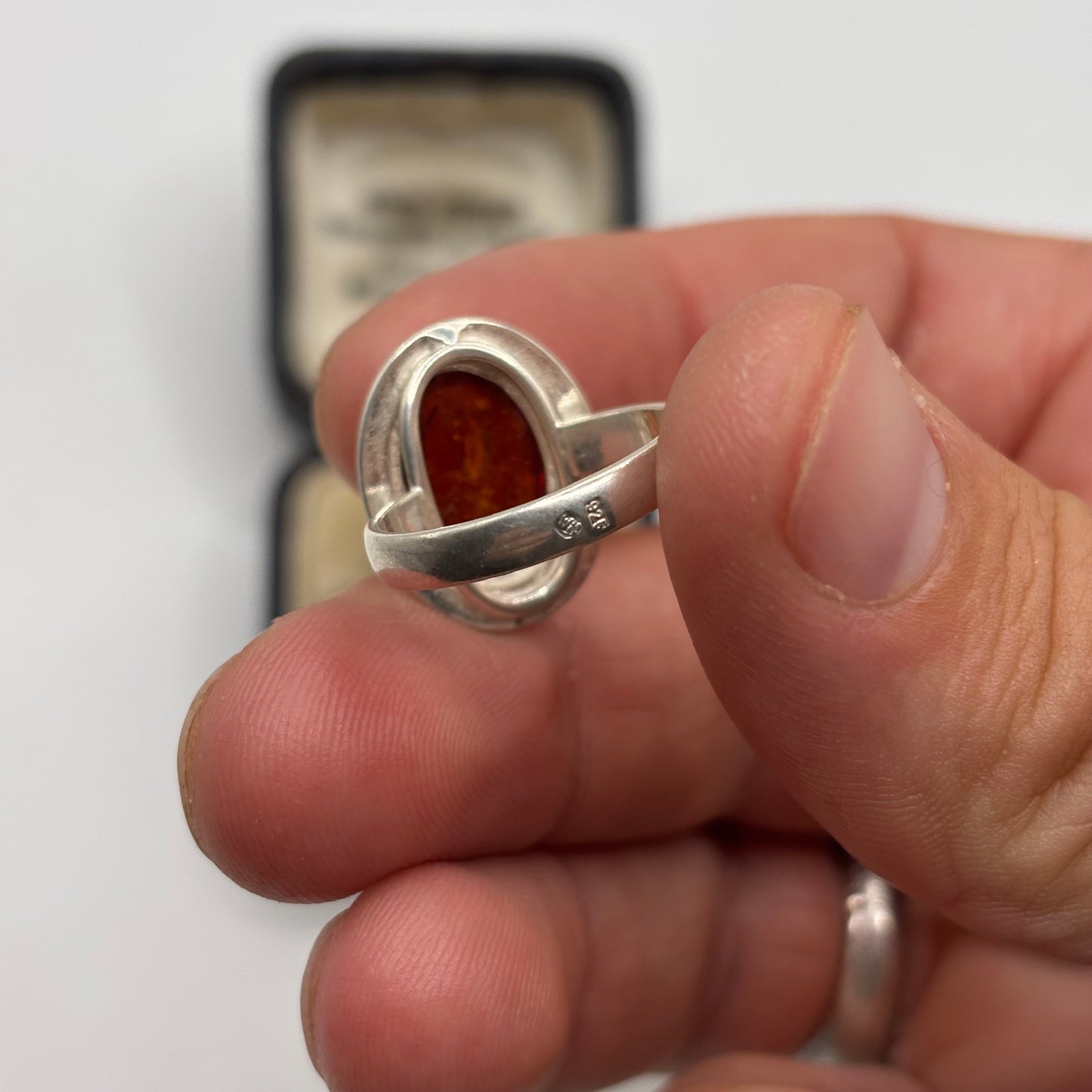 Silver Amber Ring (N)