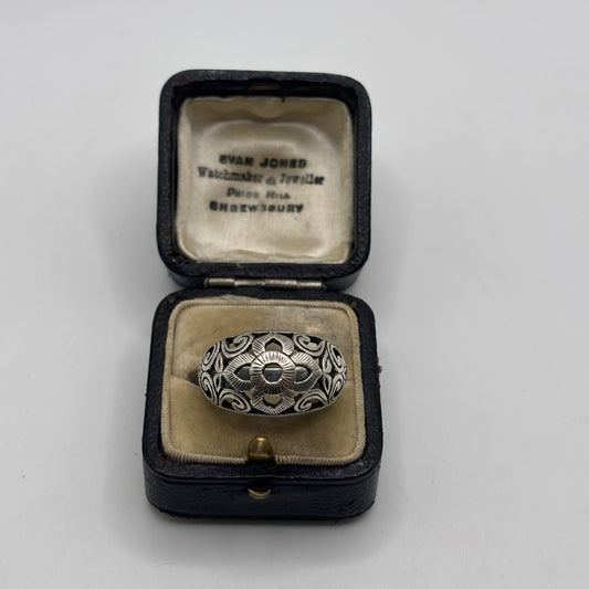 Silver Floral Band Ring (O)