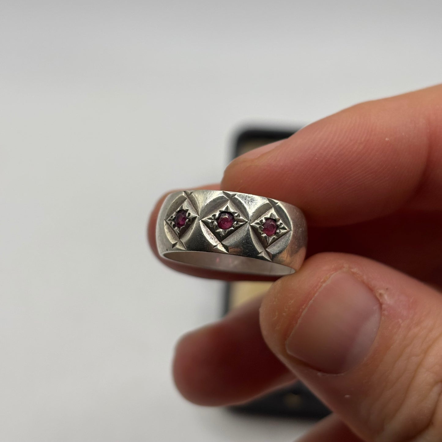 Silver Garnet Vintage Ring