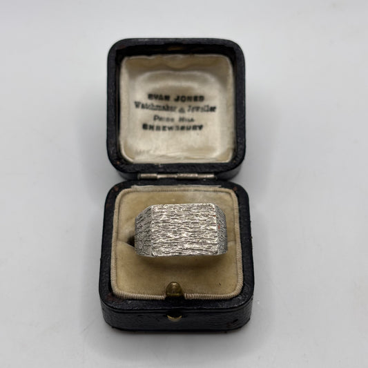 Silver Vintage Signet Ring